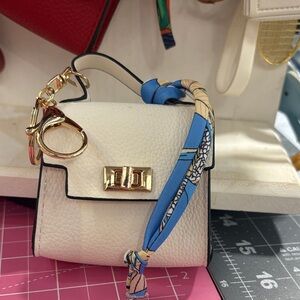 Elegant White Leather Mini Keychain Bag